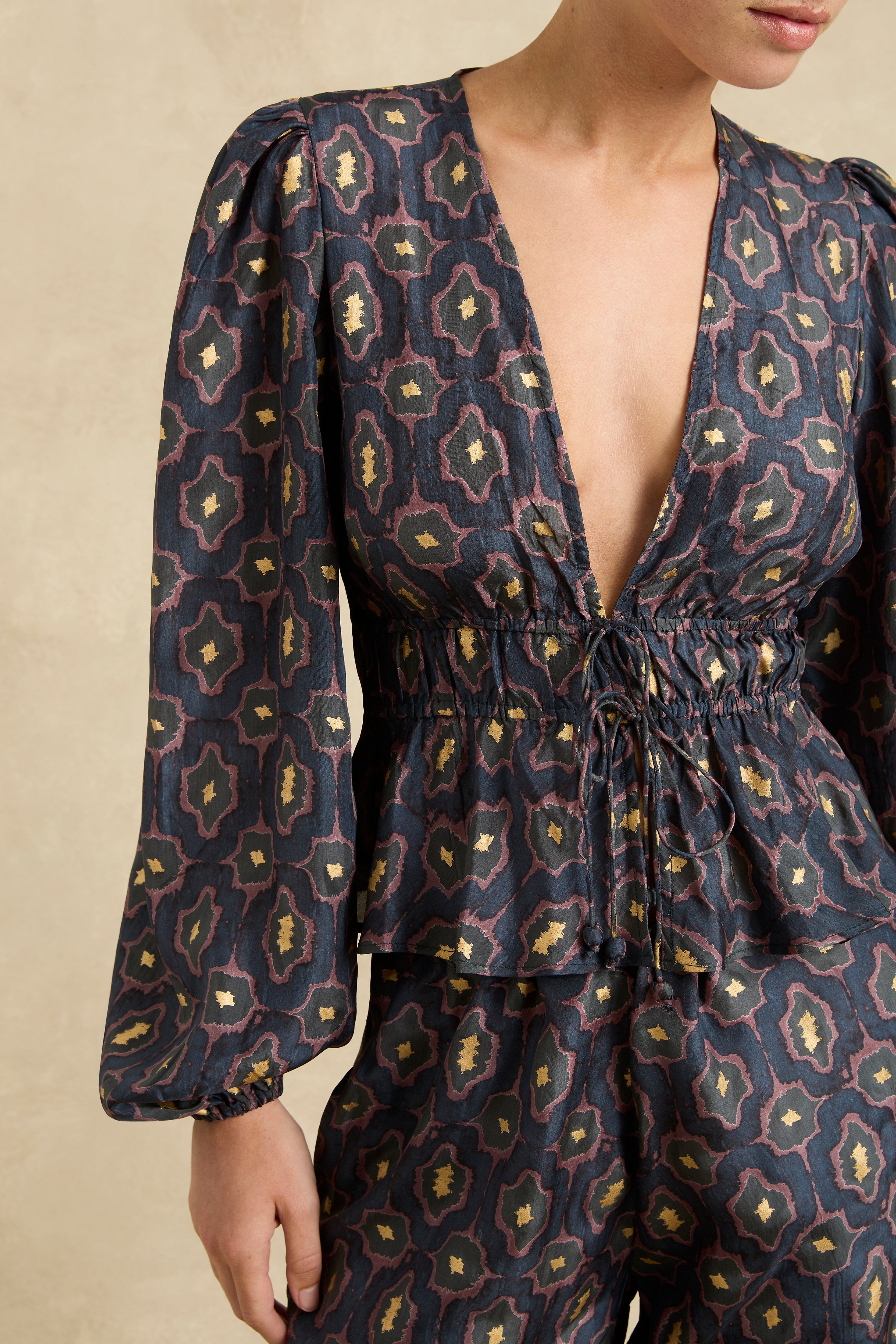 Lola Blouse - Ripple Charcoal/Gold