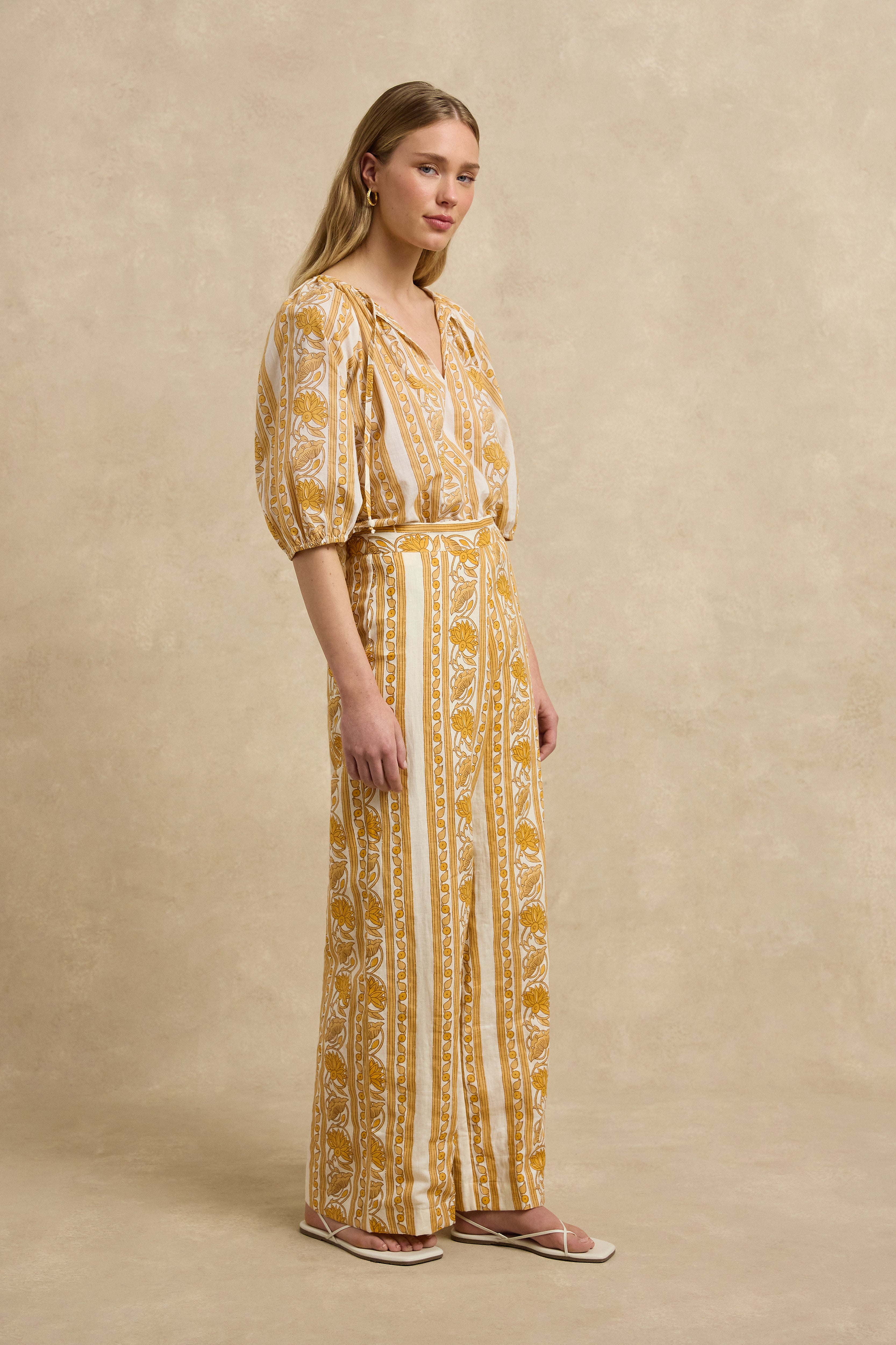 Roshi Pant - Lotus Honey