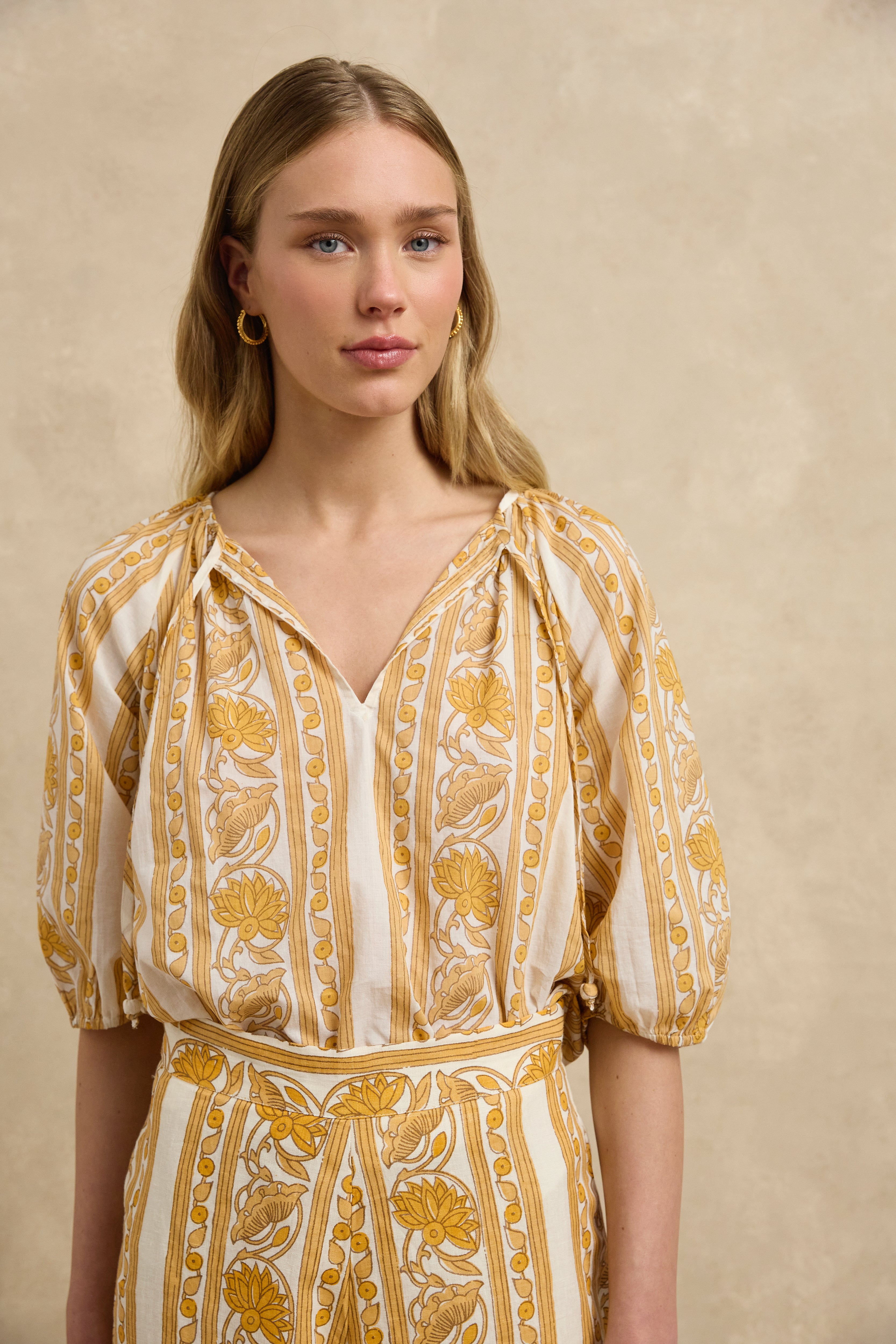 Roshi Pant - Lotus Honey