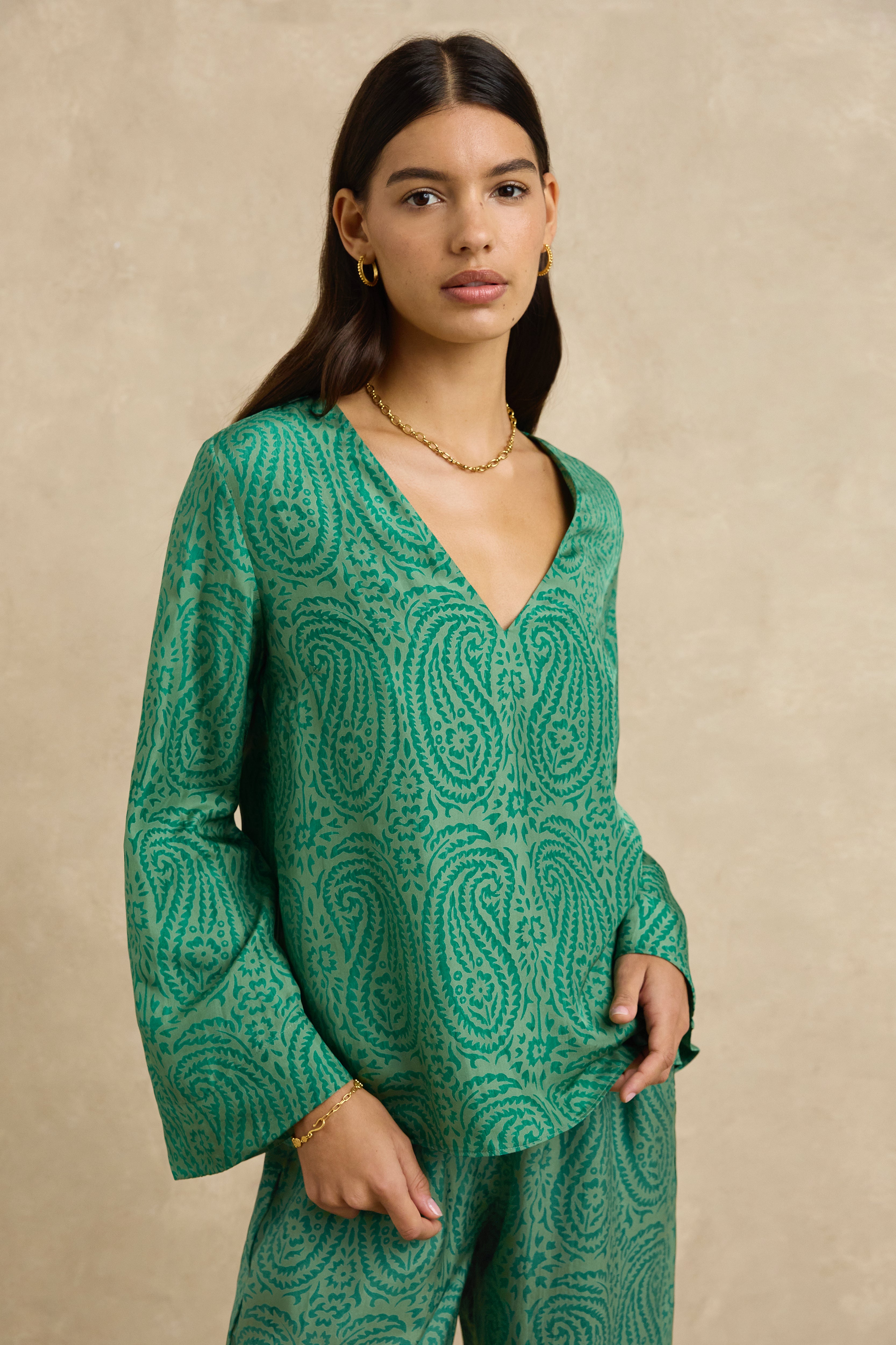 Anvi Top - Paisley Green