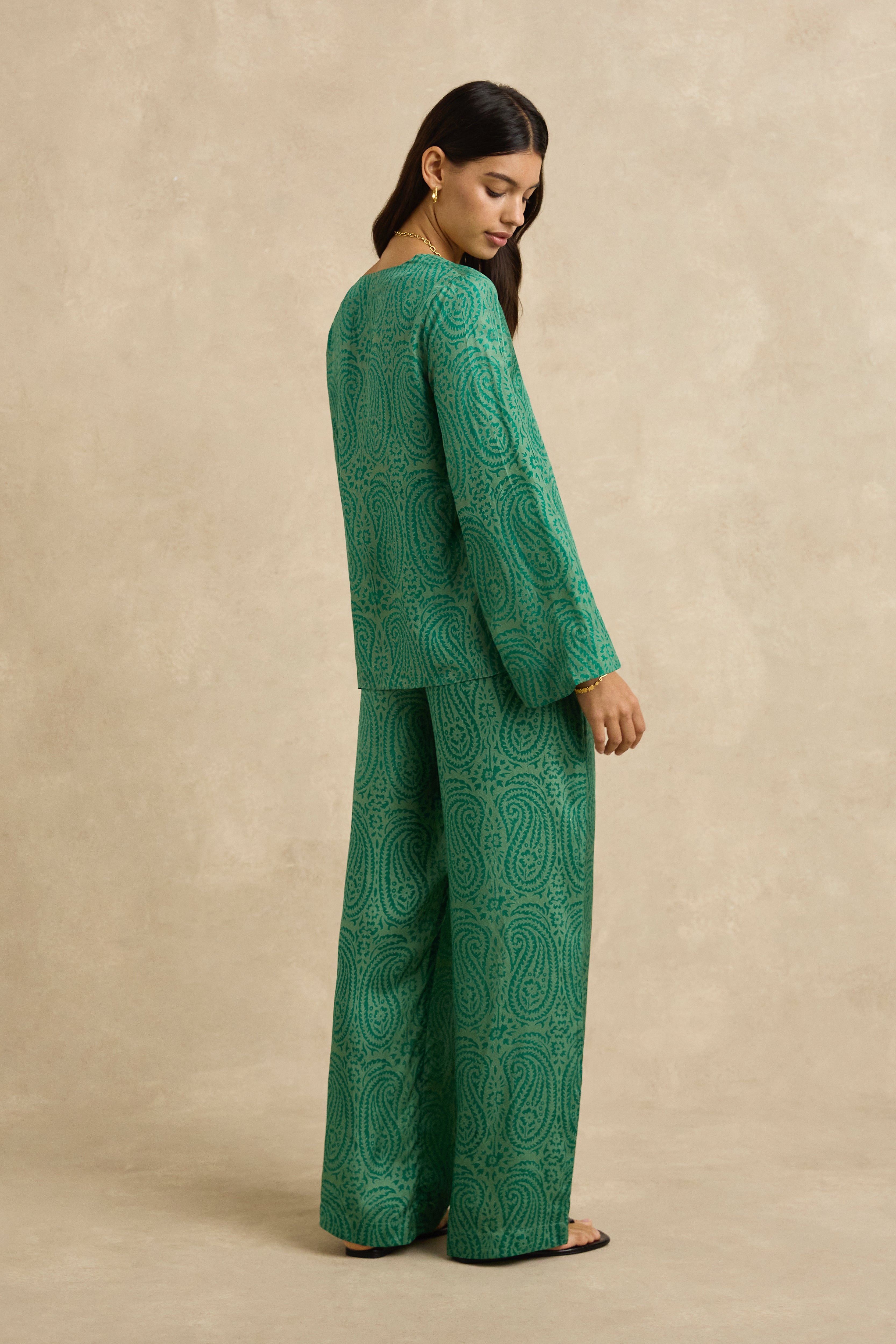 Azra Pant - Paisley Green