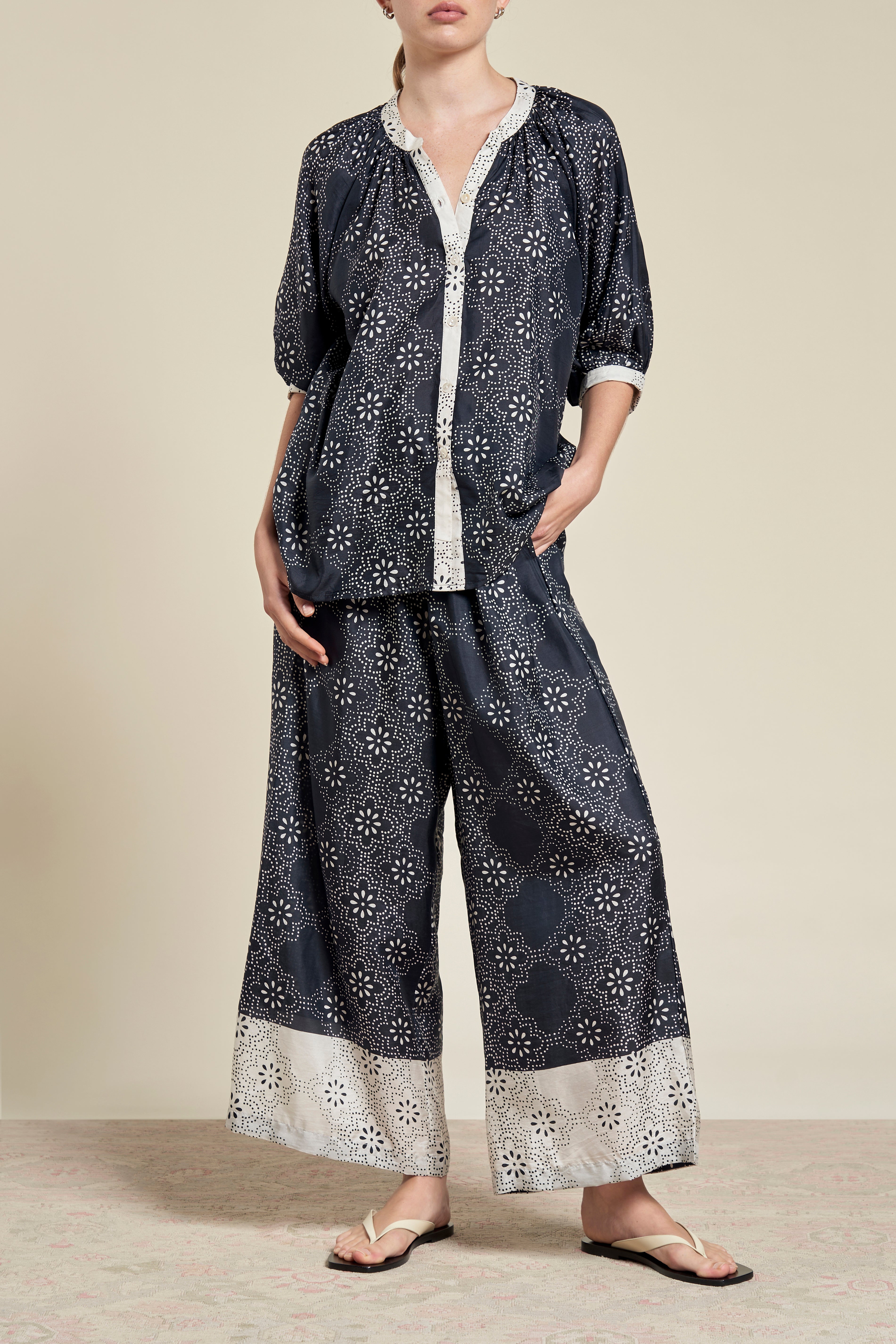 Cora Blouse - Umbra